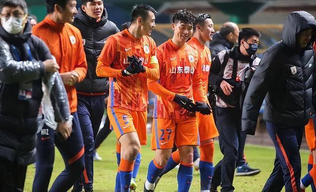 里程碑夜浙江队刷新队史纪录；足总杯今晚刷纪录；更衣室稳定；阵容厚度经受考验